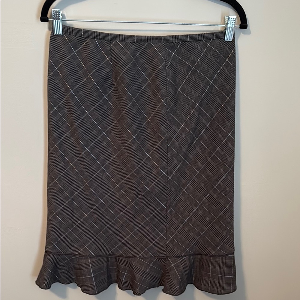 White House Black Market Gray Ruffled Pencil Skirt
